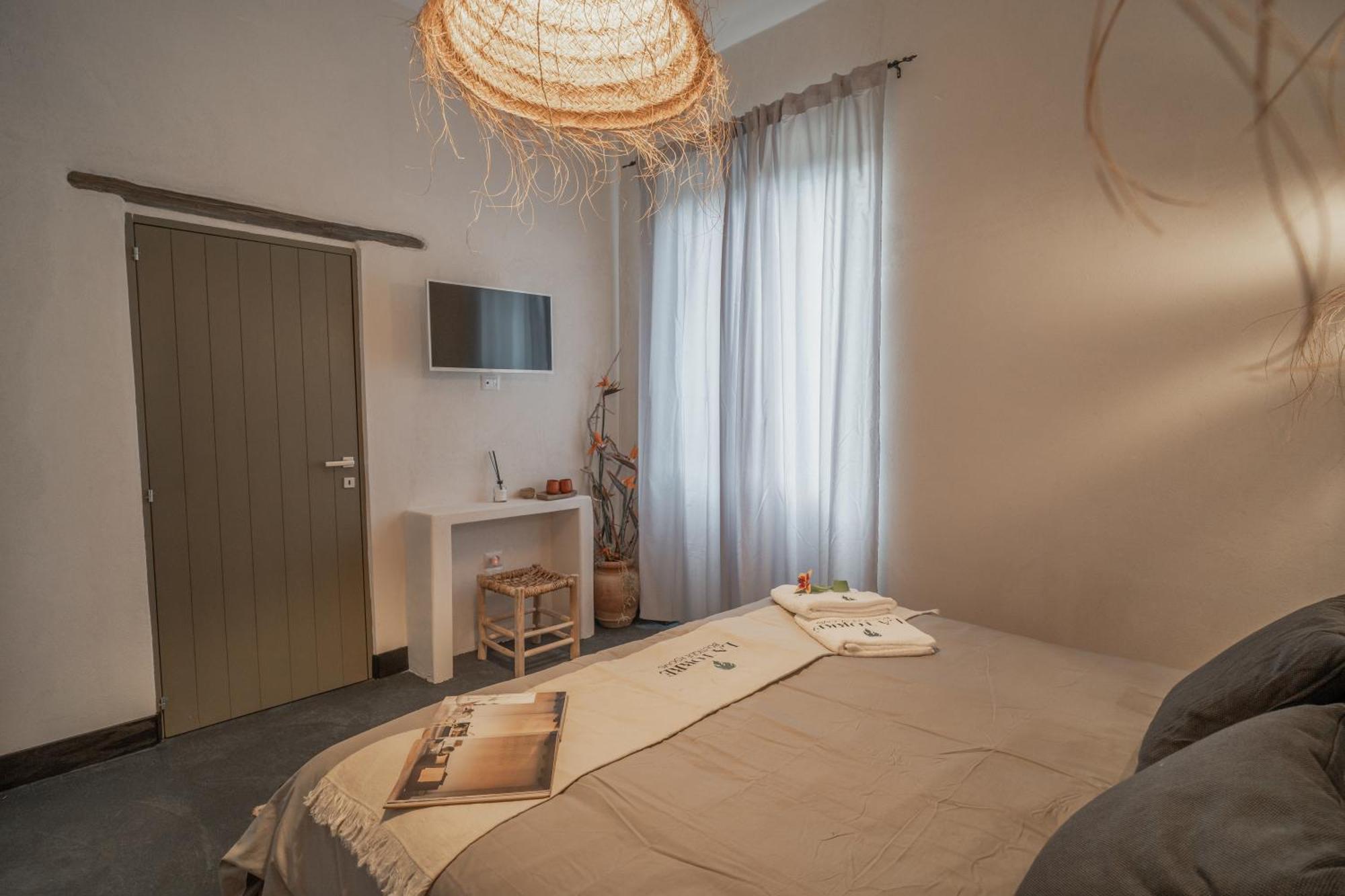 La Torre Boutique Rooms Procida Buitenkant foto